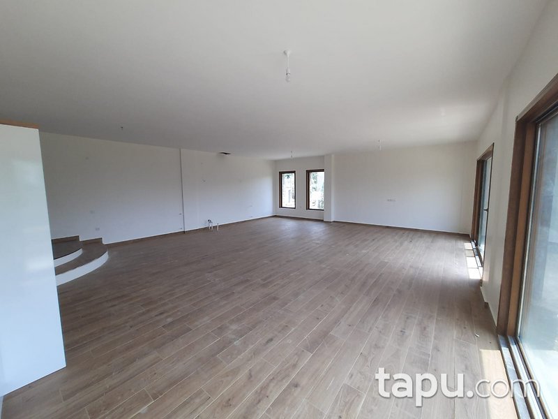 Gökova Körfezi Ula'da Deniz ve Orman Manzaralı Lüks Taş Villa