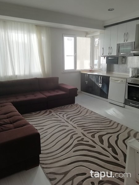 Ankara Çankaya Emek Mahallesi'nde Eşyalı 2+1 Daire