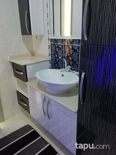 Ankara Çankaya Emek Mahallesi'nde Eşyalı 2+1 Daire