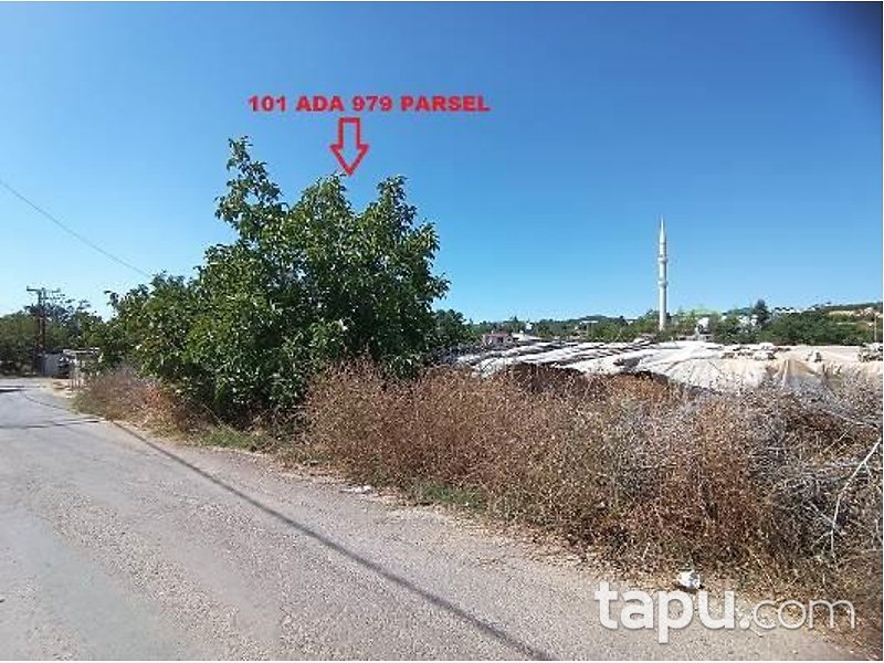 Mersin Erdemli Küstüllü Mahallesi'nde Kargır Ev Ve Tarla