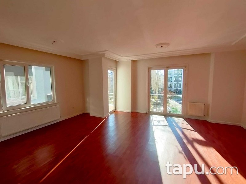 Ümraniye Çakıroğlu Sitesi'nde 3+1 Daire