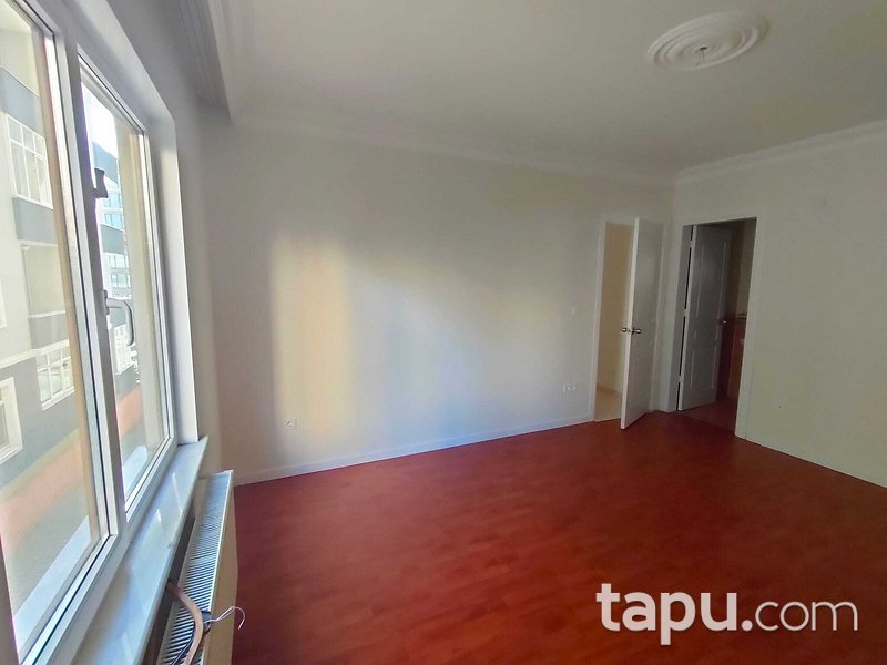 Ümraniye Çakıroğlu Sitesi'nde 3+1 Daire