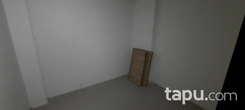 İstanbul Gaziosmanpaşa Cumhuriyet Meydan'ında 418 m2 Mağaza