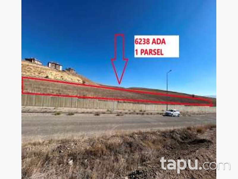Sivas Merkez Danişmentgazi Mahallesi'nde Hisseli Arsa