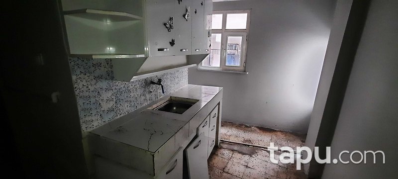 Sultangazi Gazi Mahallesi'nde 1+1 Daire