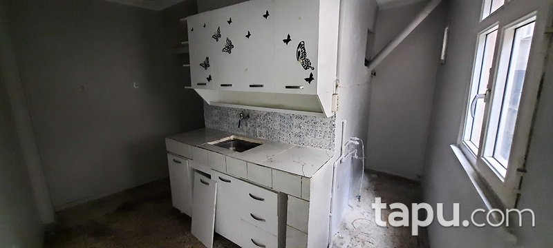 Sultangazi Gazi Mahallesi'nde 1+1 Daire