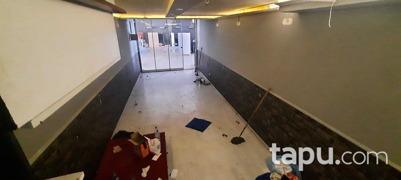 Ataşehir Ata Blokları'nda 46 m2 Dükkan