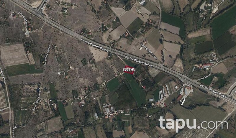 Niğde Merkez Selçuk Mahallesi'nde Hisseli 1952 m2 Konut İmarlı Arsa