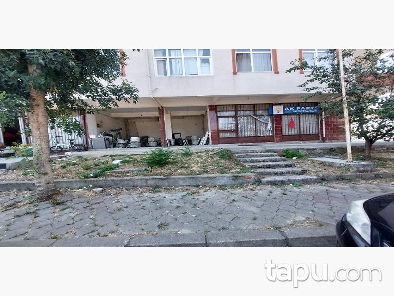 Kocaeli Gölcük Kavaklı Mahallesi'nde 36 m2 Dükkan