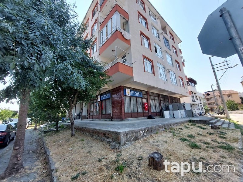 Kocaeli Gölcük Kavaklı Mahallesi'nde 36 m2 Dükkan