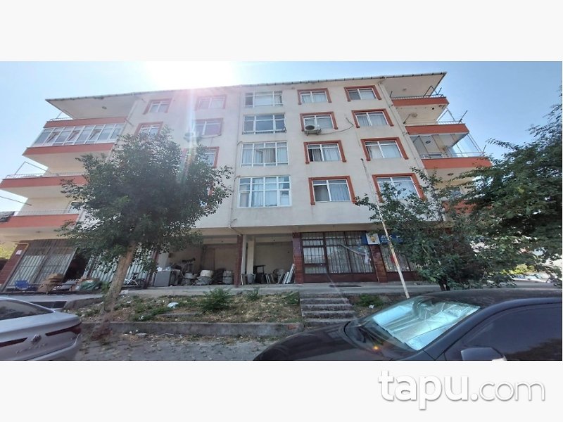 Kocaeli Gölcük Kavaklı Mahallesi'nde 36 m2 Dükkan