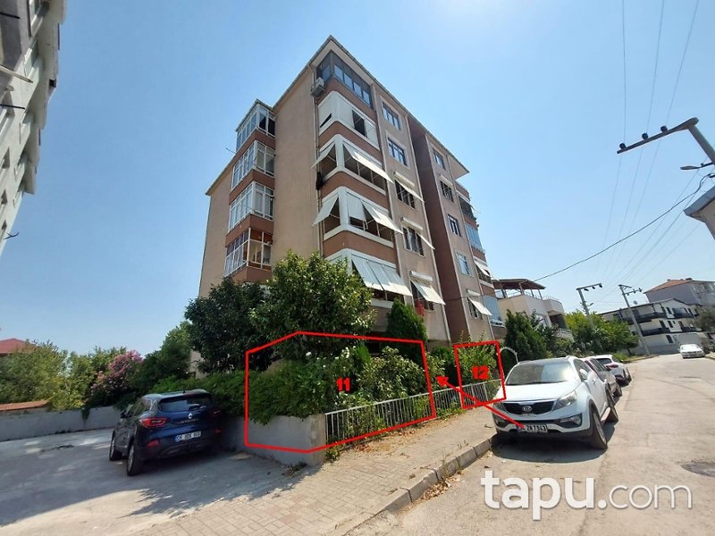 Gölcük Kavaklı Mahallesi'nde 3 Adet Dükkân