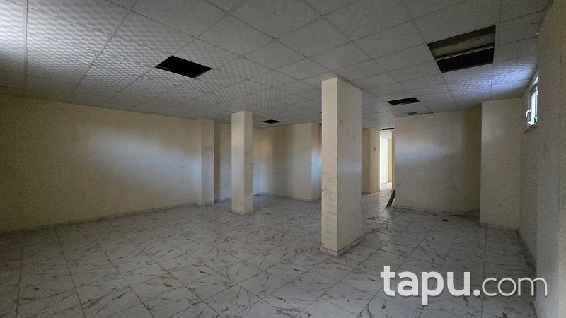 Karatay Sarı Yakup Caddesi'nde 239 m2 Köşe Dükkan
