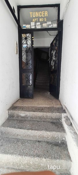 Üsküdar İcadiye Mahallesi'nde 2+1 Daire