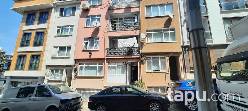 Üsküdar İcadiye Mahallesi'nde 2+1 Daire