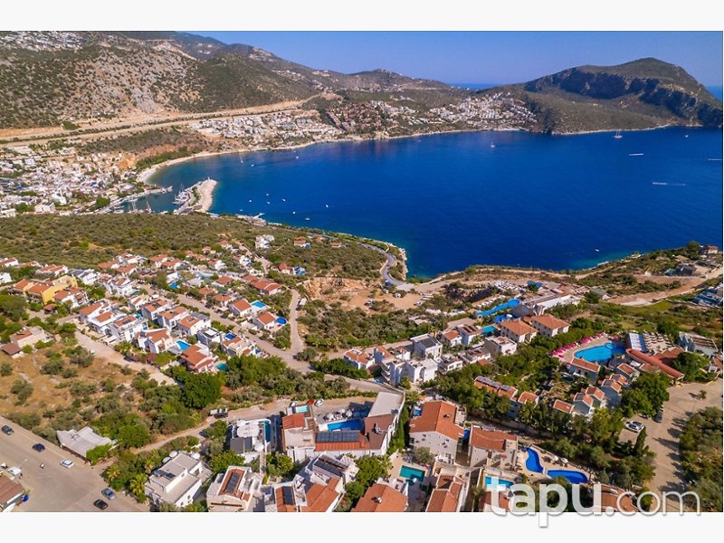 Nadir Bulunan 27 Odalı Deniz Manzaralı Butik Otel, %50+ Kârlılık Potansiyeli Bulunan Özel Fırsat