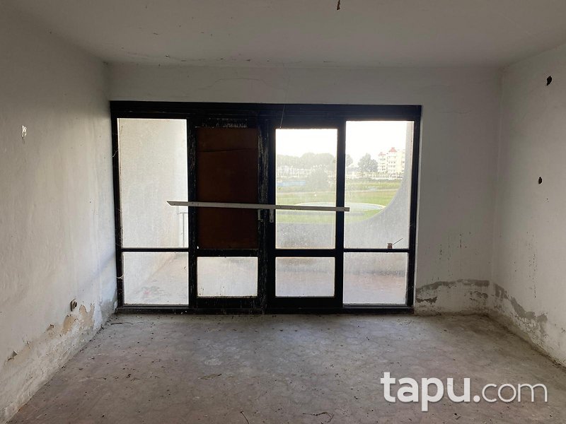 Çiftlikköy Aydınkent Sitesi'nde 1+1 Daire