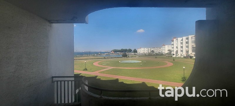 Çiftlikköy Aydınkent Sitesi'nde 1+1 Daire