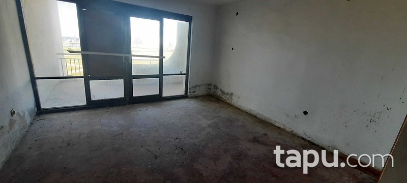 Çiftlikköy Aydınkent Sitesi'nde 1+1 Daire
