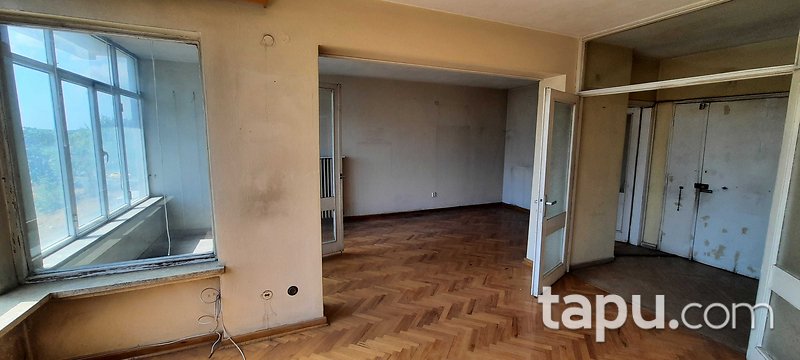 Şişli Kaptanpaşa İETT Sitesi Büyük Blok'ta 2+1 Daire ve Hisseli Teras Eklentisi