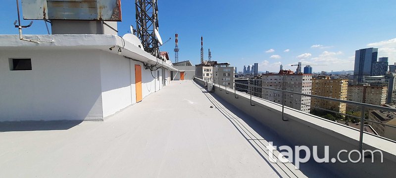 Şişli Kaptanpaşa İETT Sitesi Büyük Blok'ta 2+1 Daire ve Hisseli Teras Eklentisi