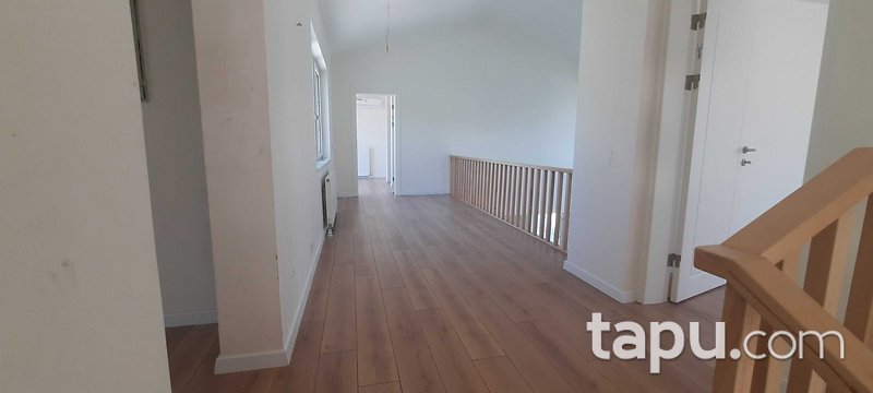 KİRALIK-Miramar Evleri A Blok – Büyükçekmece’de 7+1 Lüks Villa