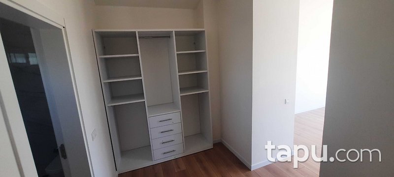 KİRALIK-Miramar Evleri A Blok – Büyükçekmece’de 7+1 Lüks Villa