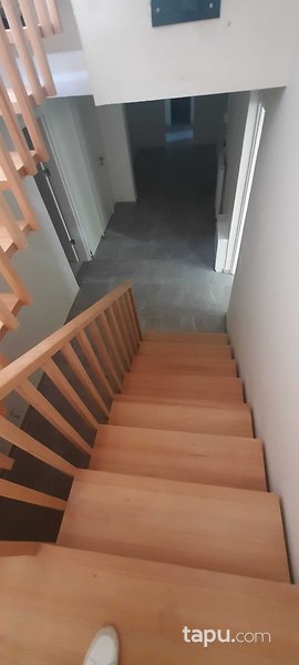 KİRALIK-Miramar Evleri A Blok – Büyükçekmece’de 7+1 Lüks Villa