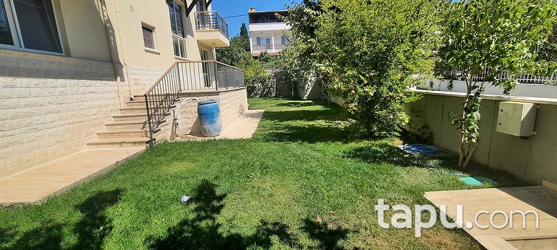 KİRALIK-Miramar Evleri A Blok – Büyükçekmece’de 7+1 Lüks Villa