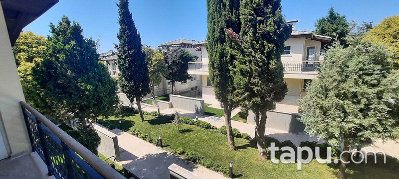 KİRALIK-Miramar Evleri C Blok – Büyükçekmece’de 7+1 Lüks Villa