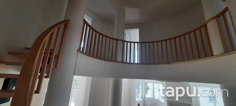 KİRALIK-Miramar Evleri C Blok – Büyükçekmece’de 7+1 Lüks Villa