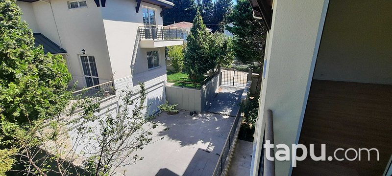 KİRALIK-Miramar Evleri C Blok – Büyükçekmece’de 7+1 Lüks Villa