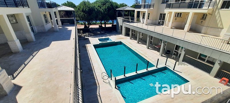 KİRALIK-Miramar Evleri D Blok – Büyükçekmece’de 7+1 Lüks Villa
