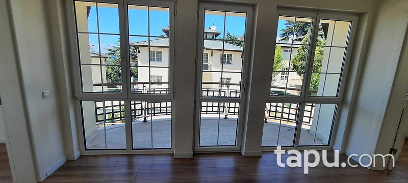 KİRALIK-Miramar Evleri D Blok – Büyükçekmece’de 7+1 Lüks Villa