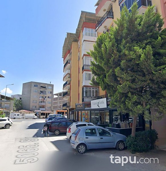 İzmir Torbalı'da 60 m2 Dükkan