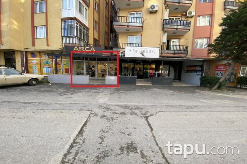 İzmir Torbalı'da 60 m2 Dükkan