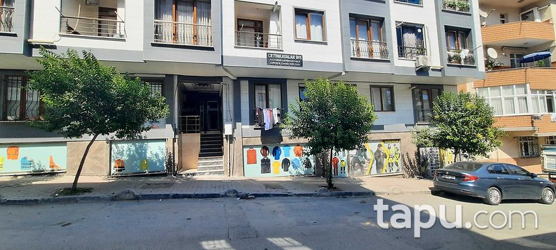 Bağcılar Göztepe Mahallesi'nde 176 m2 Dükkan