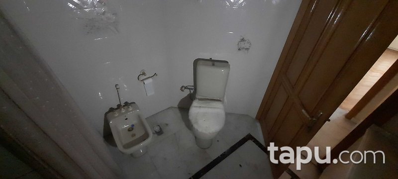 Yeniköy'de 4+1 Ferah Daire