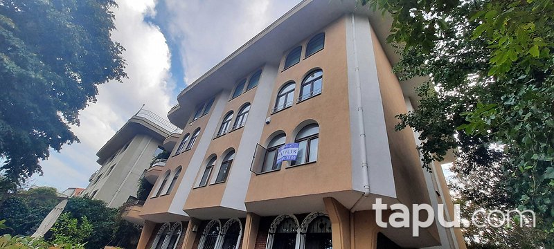 Yeniköy'de 4+1 Ferah Daire