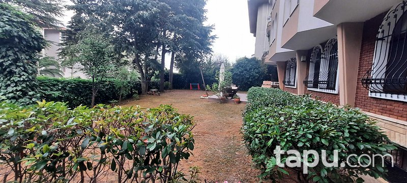 Yeniköy'de 4+1 Ferah Daire