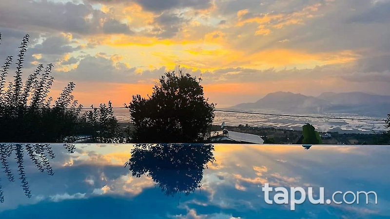 Kalkan Üzümlü'de Yüksek Getiri Potansiyelli, Turizm Belgeli Villa