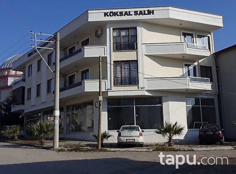 Sakarya Pamukova Elperek Mahallesi'nde 95 m2 Dükkan