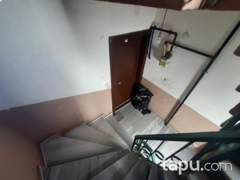 Kartal Hürriyet Mahallesi'nde 4 Katlı Bina (BS-02238)