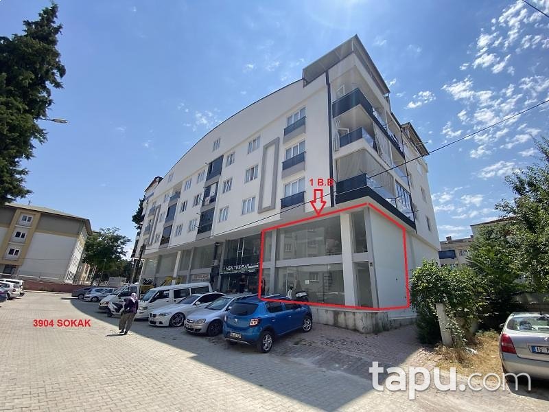 Burdur Bucak Oğuzhan Mahallesi'nde 106 m2 Dükkan (BS-03678)