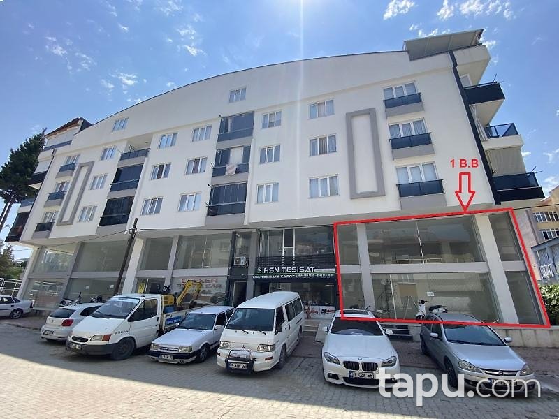 Burdur Bucak Oğuzhan Mahallesi'nde 106 m2 Dükkan (BS-03678)