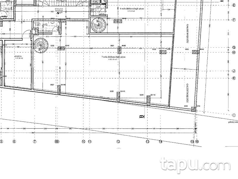 Burdur Bucak Okullar Cadde'sinde 280 m2 Dükkan (BS-03679)