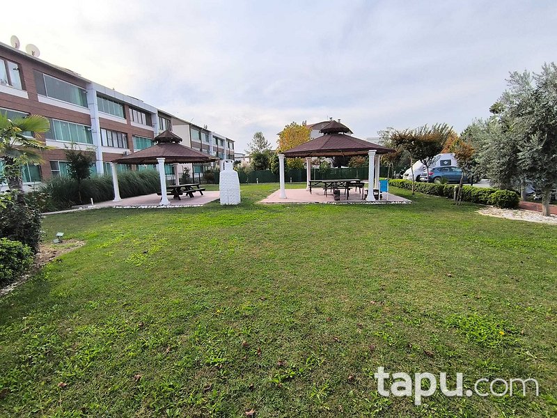 Manisa Yunusemre Oğuzhan Sitesi'nde 1+1 Daire