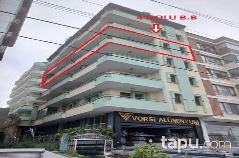 Akçaabat Sahil Yolu Orta Caddesi'ne Cepheli 3+1 Daire