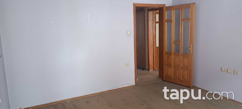 Akçaabat Sahil Yolu Orta Caddesi'ne Cepheli 3+1 Daire