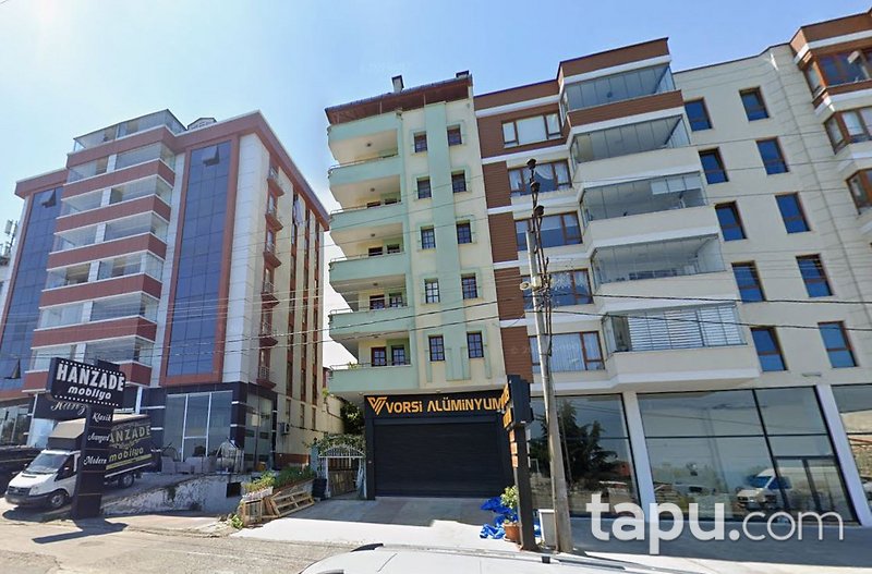 Akçaabat Sahil Yolu Orta Caddesi'ne Cepheli 3+1 Daire